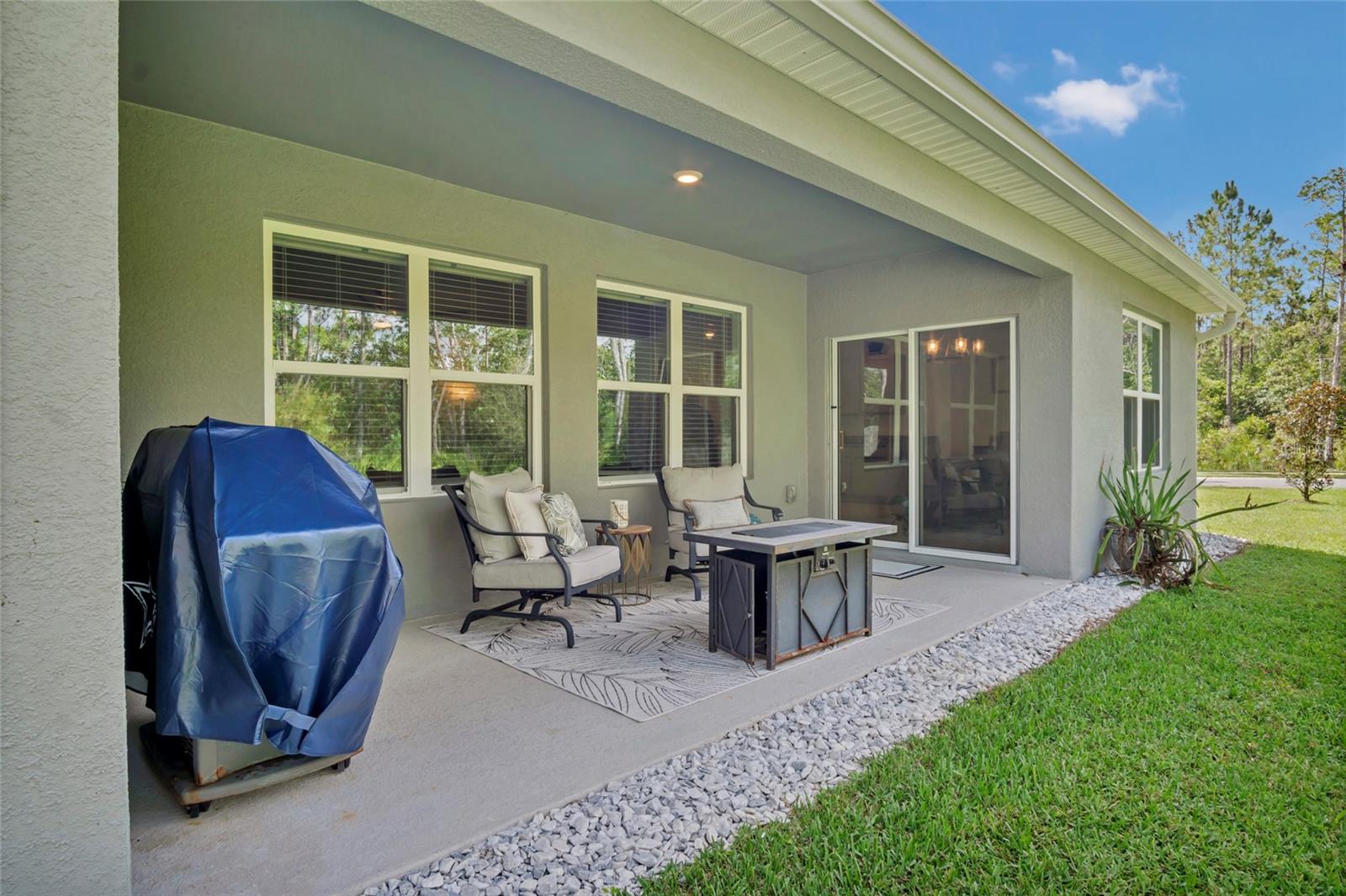 Image 29 of 37 For 10 Caballero Court