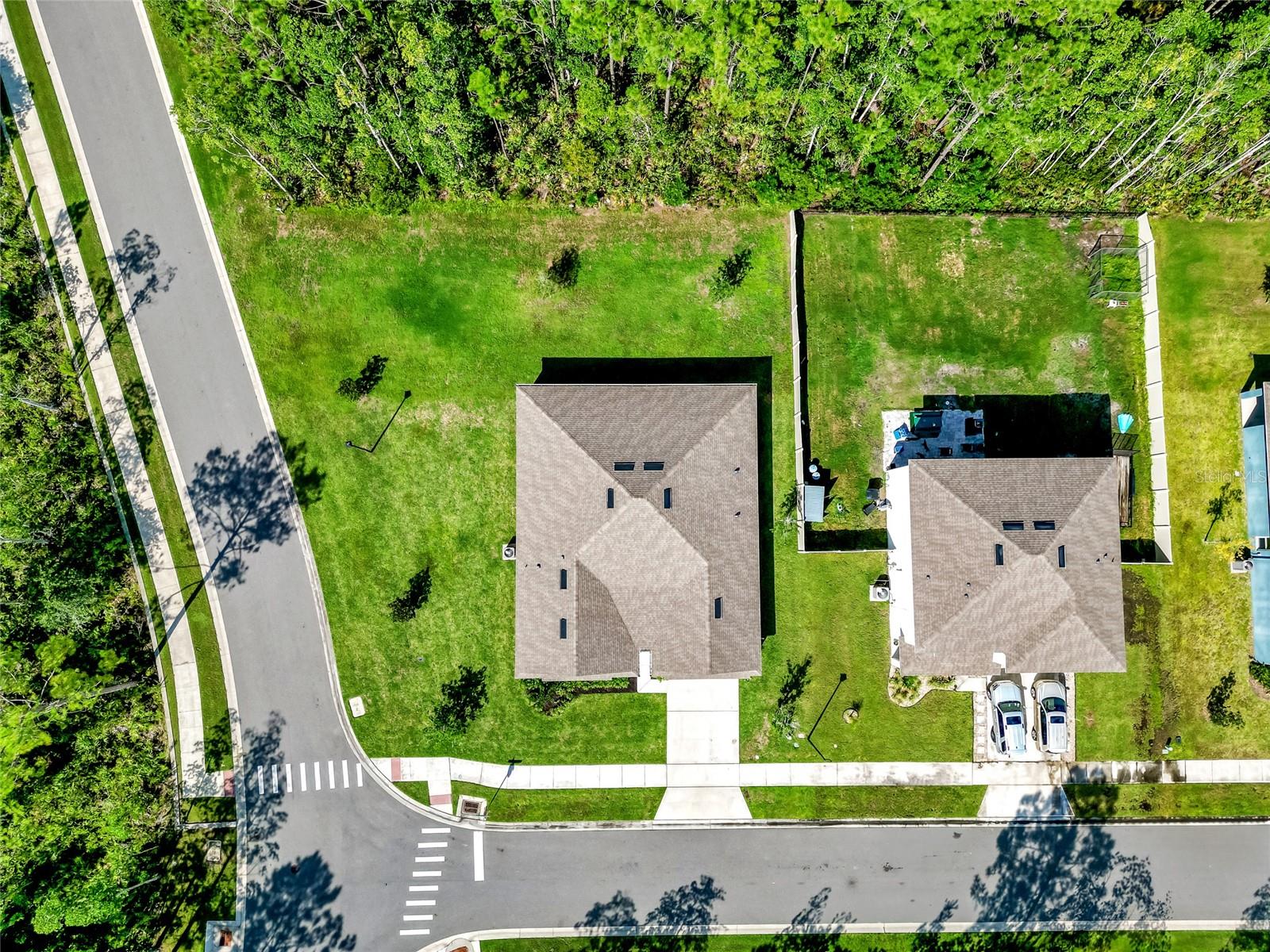 Image 32 of 37 For 10 Caballero Court