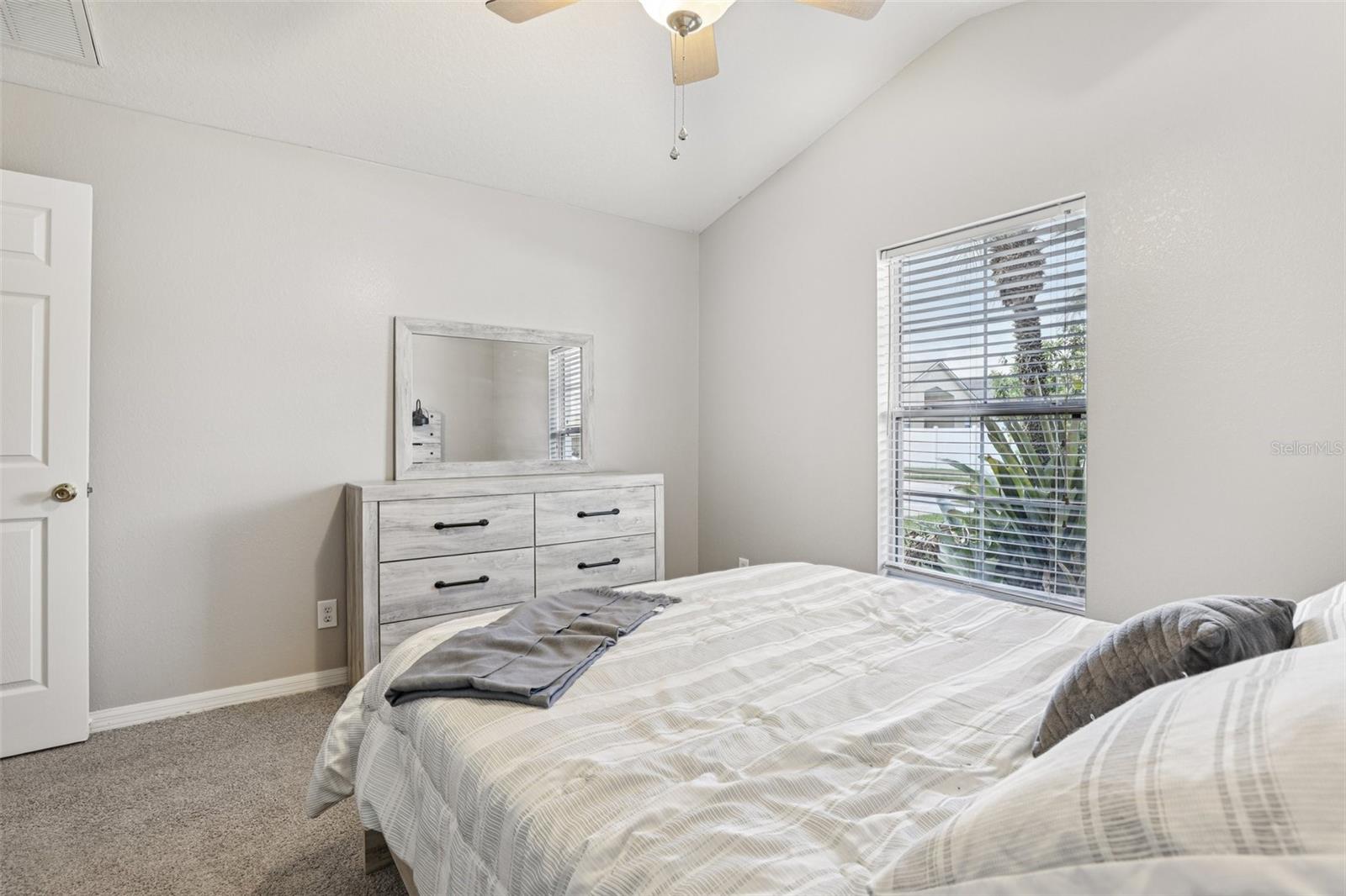 Image 33 of 43 For 3033 Buckeye Pointe Drive