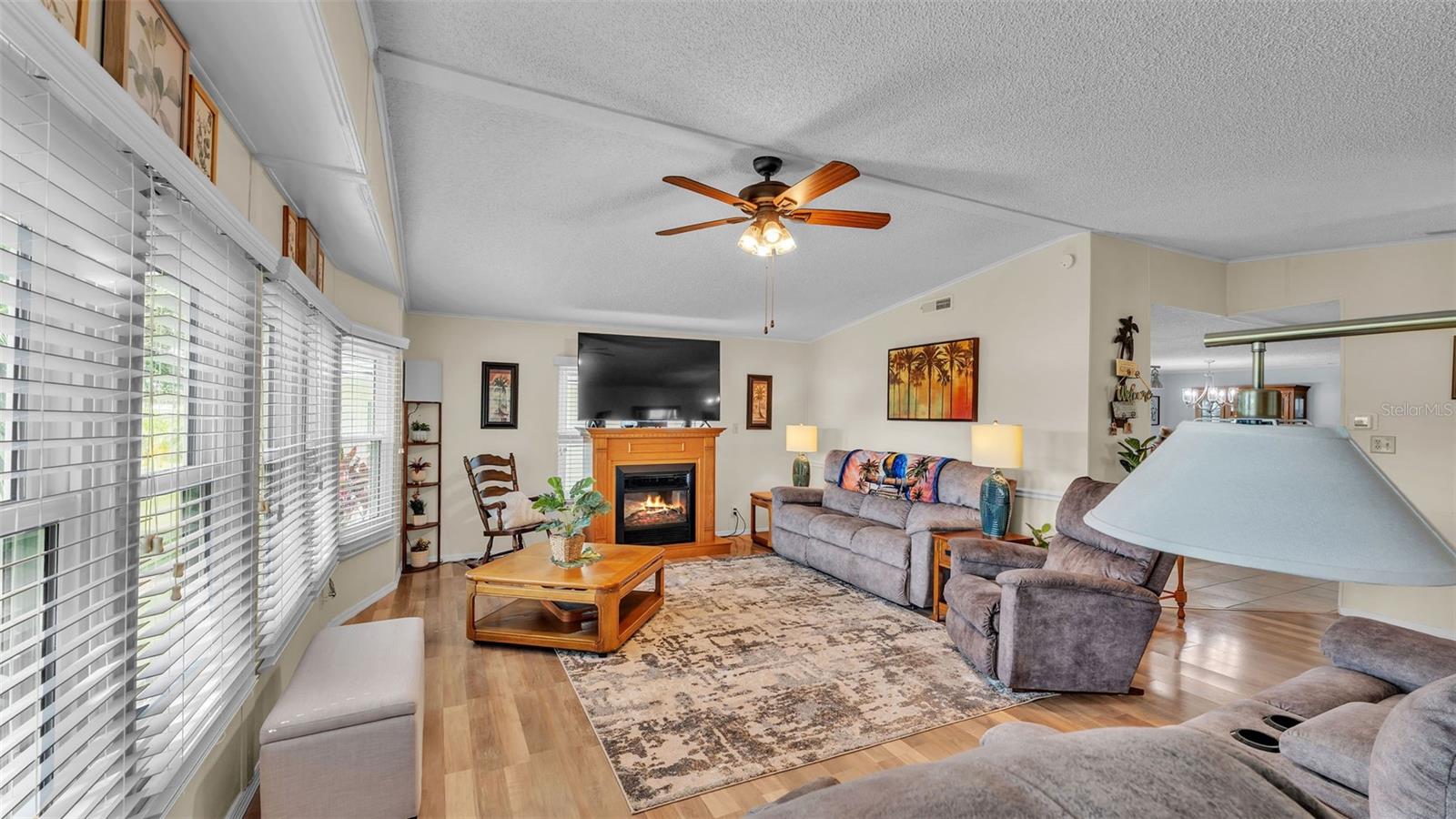 Image 13 of 48 For 3279 Pebble Bend Drive