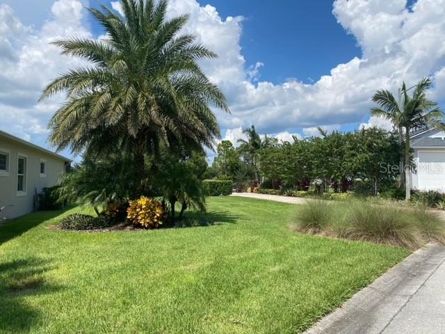 Image 3 of 15 For 706 Meandering Way