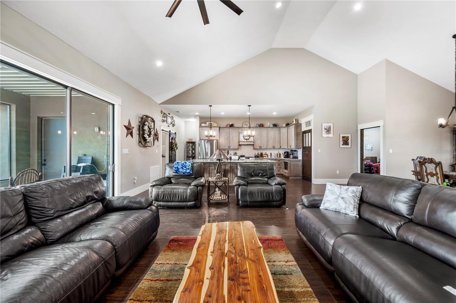 Image 12 of 87 For 15383 Evans Ranch Road