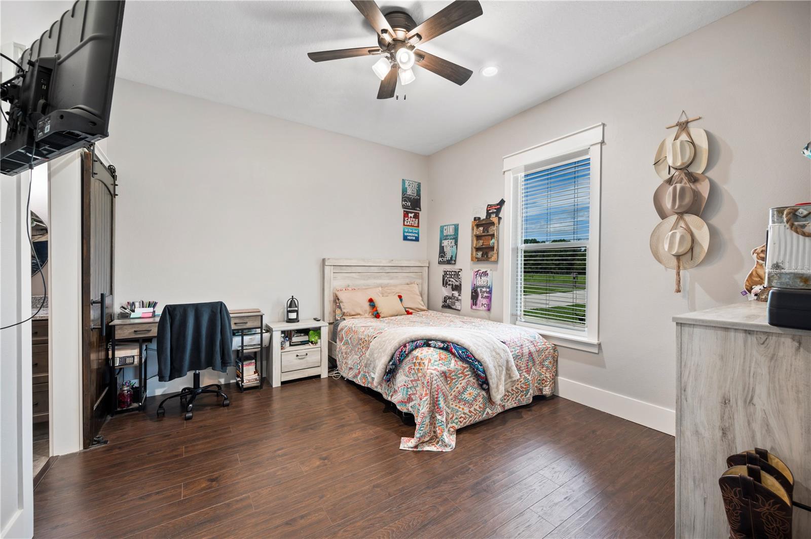 Image 40 of 87 For 15383 Evans Ranch Road