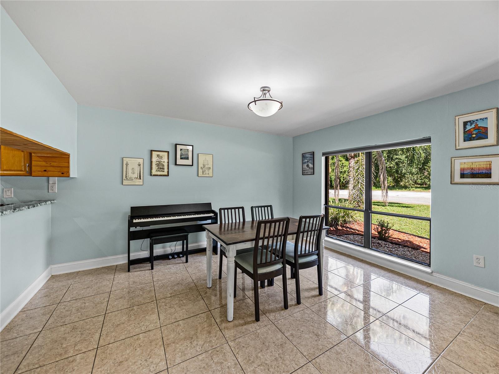 Image 15 of 71 For 2541 Derbyshire Circle