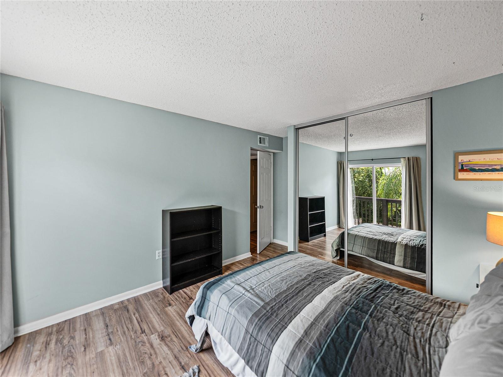 Image 40 of 71 For 2541 Derbyshire Circle