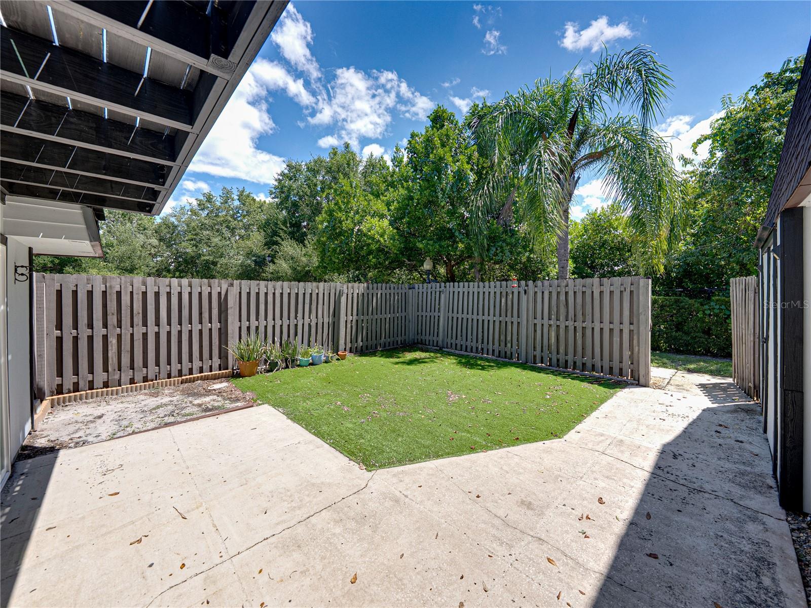 Image 47 of 71 For 2541 Derbyshire Circle