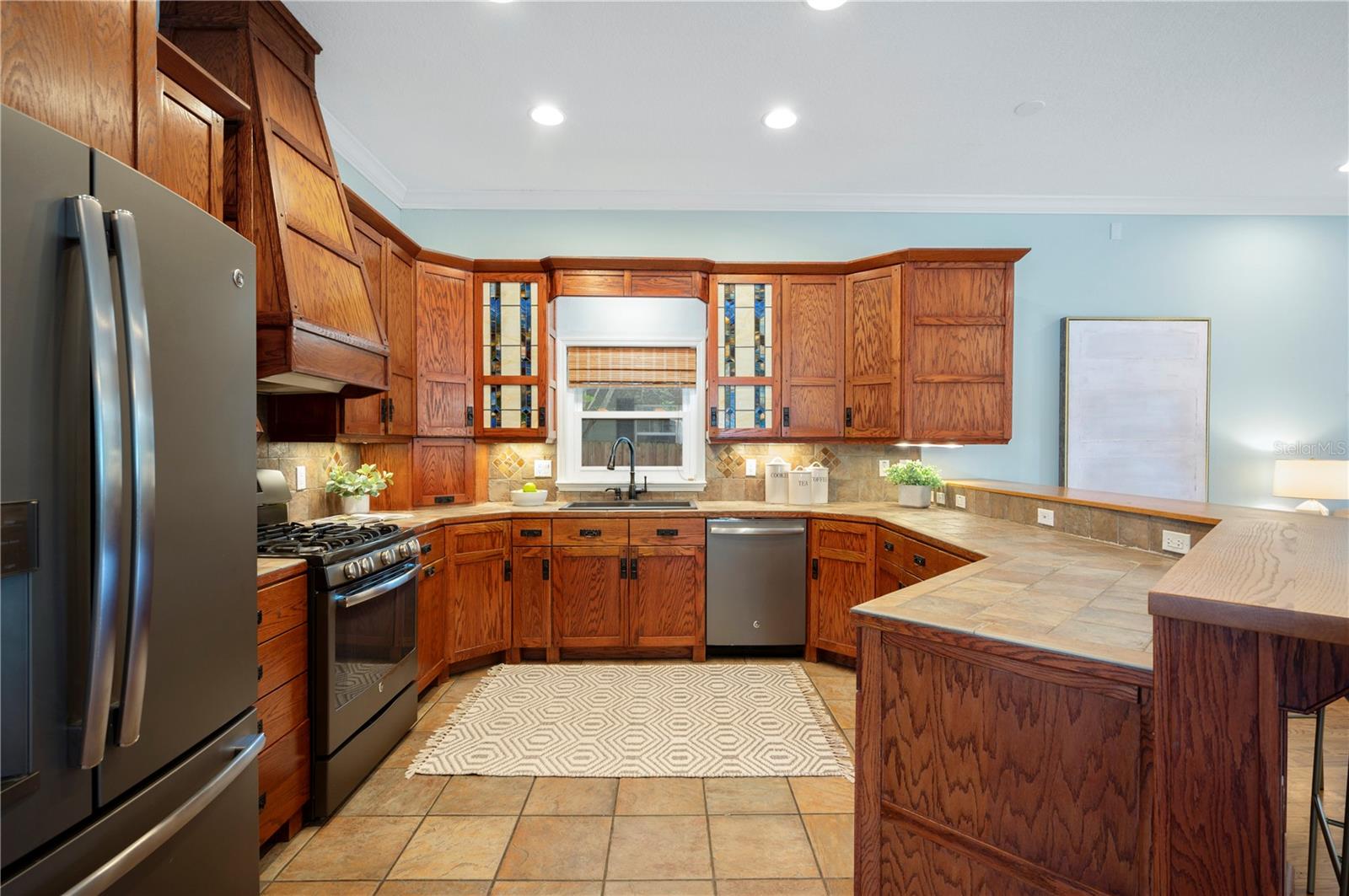 Image 13 of 58 For 2804 Cleveland Heights Boulevard