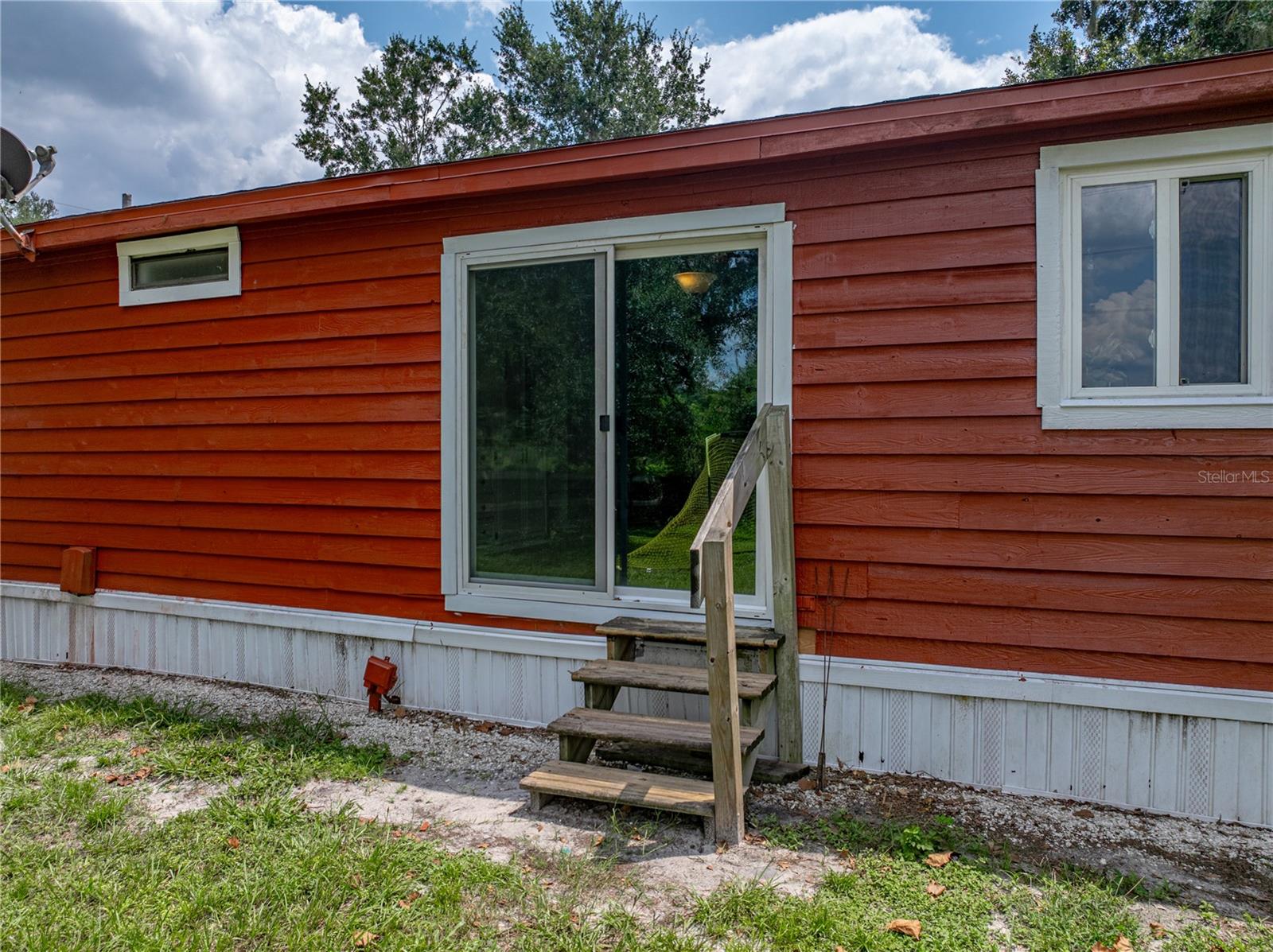 Image 45 of 72 For 2902 Knights Griffin Road