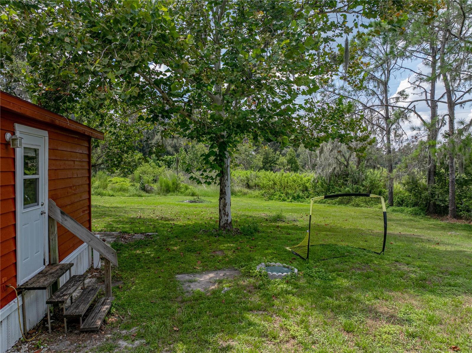 Image 46 of 72 For 2902 Knights Griffin Road