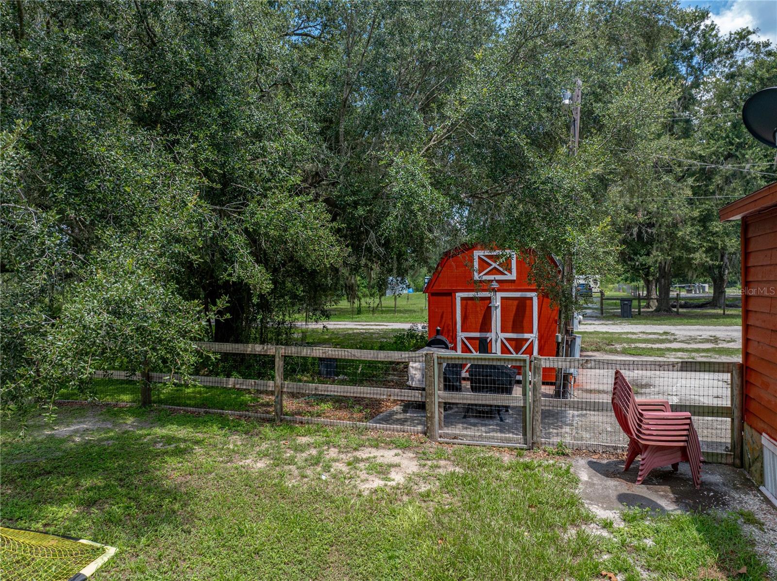 Image 60 of 72 For 2902 Knights Griffin Road