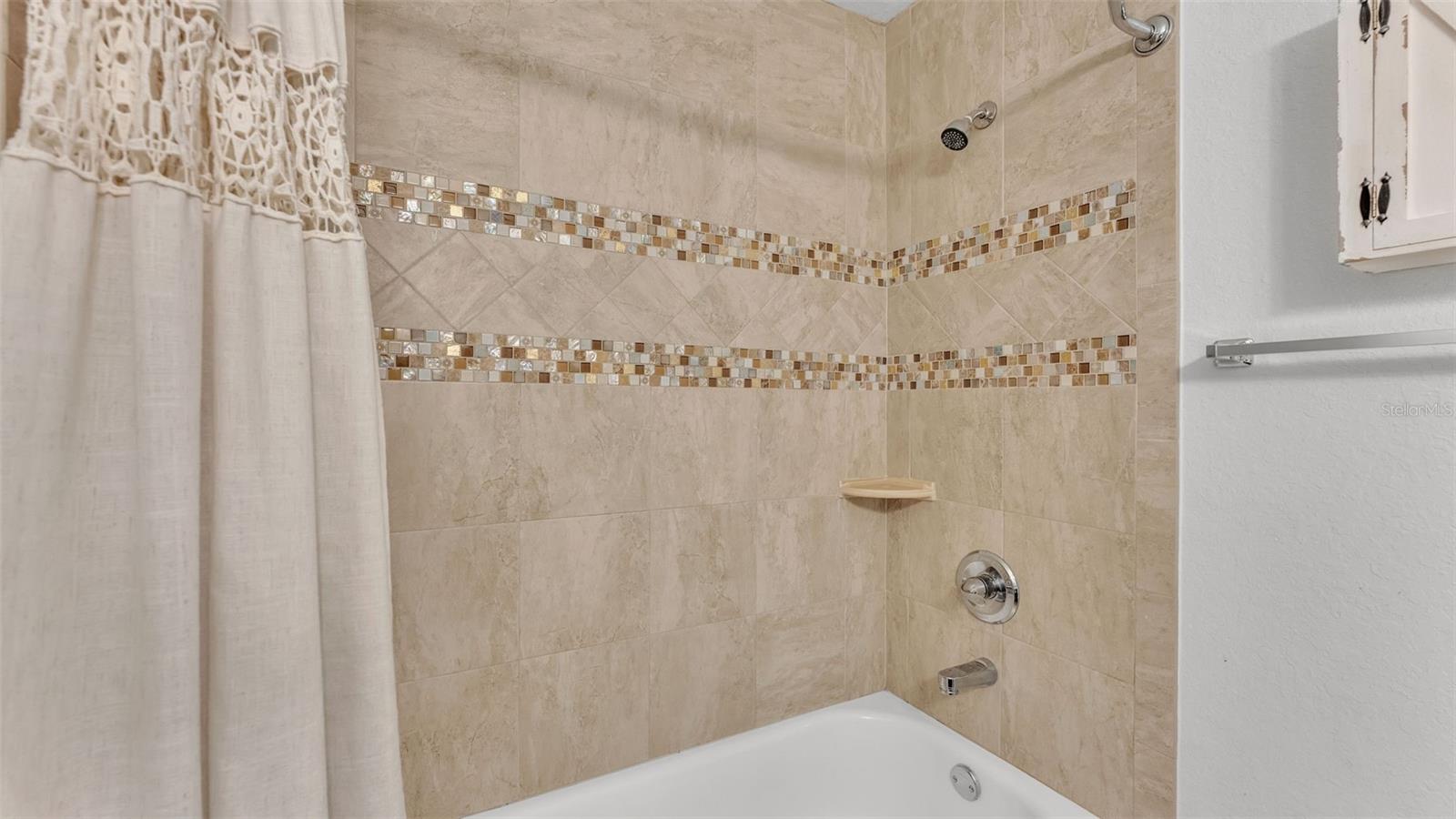 Image 21 of 45 For 4821 Gachet Boulevard