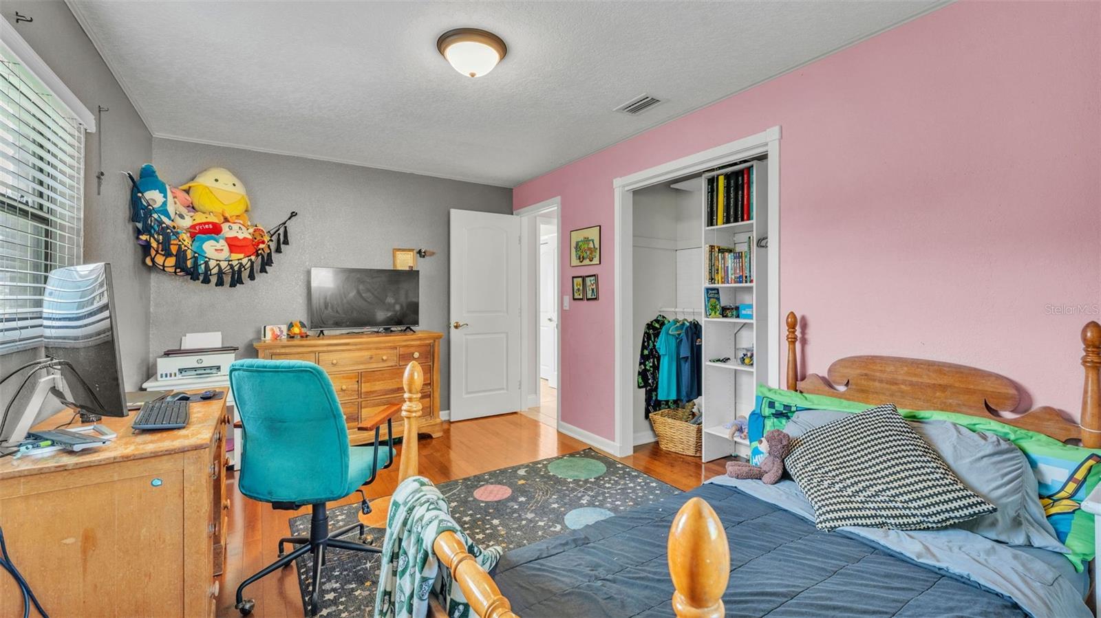 Image 26 of 45 For 4821 Gachet Boulevard