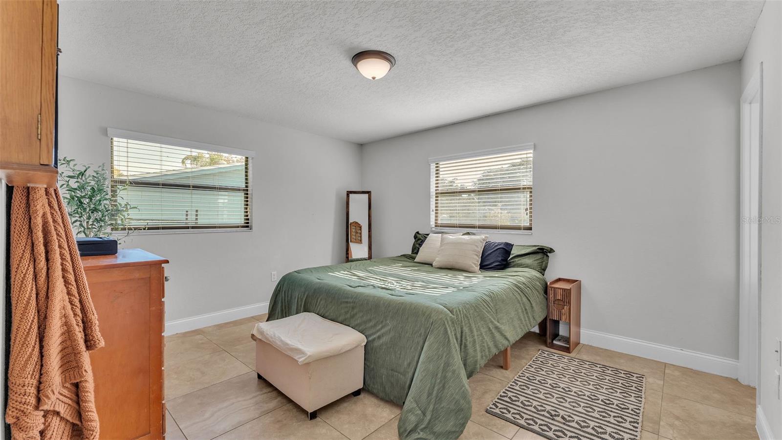 Image 28 of 45 For 4821 Gachet Boulevard