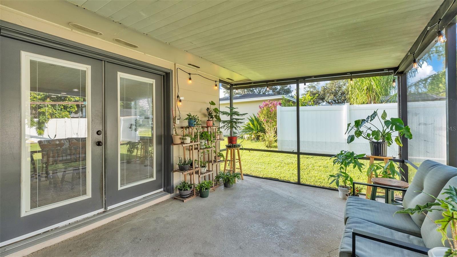 Image 35 of 45 For 4821 Gachet Boulevard