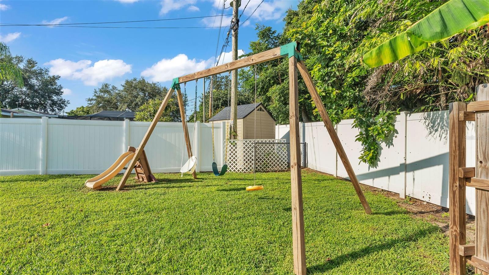 Image 38 of 45 For 4821 Gachet Boulevard