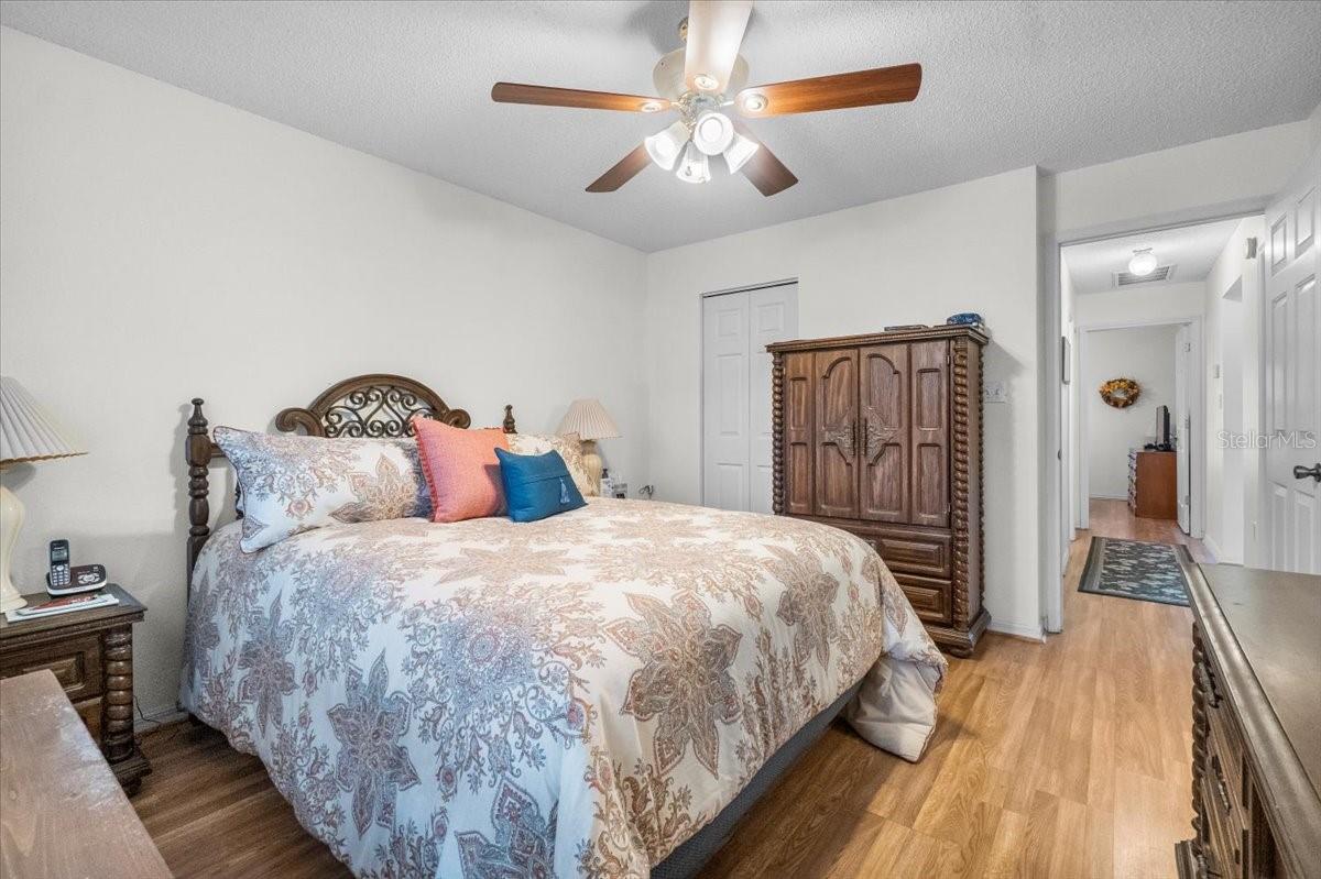 Image 15 of 100 For 6116 Magpie Drive