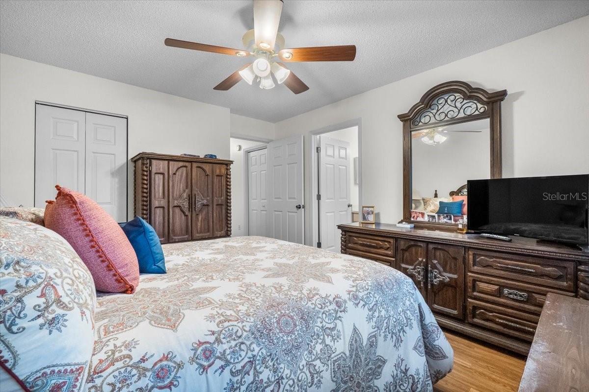 Image 16 of 100 For 6116 Magpie Drive