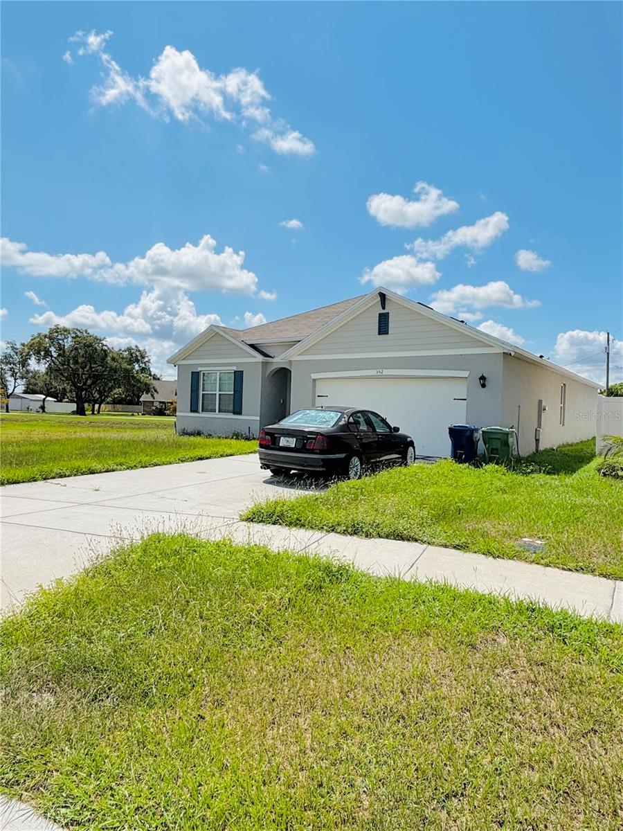 Image 2 of 16 For 352 Alexzander Way