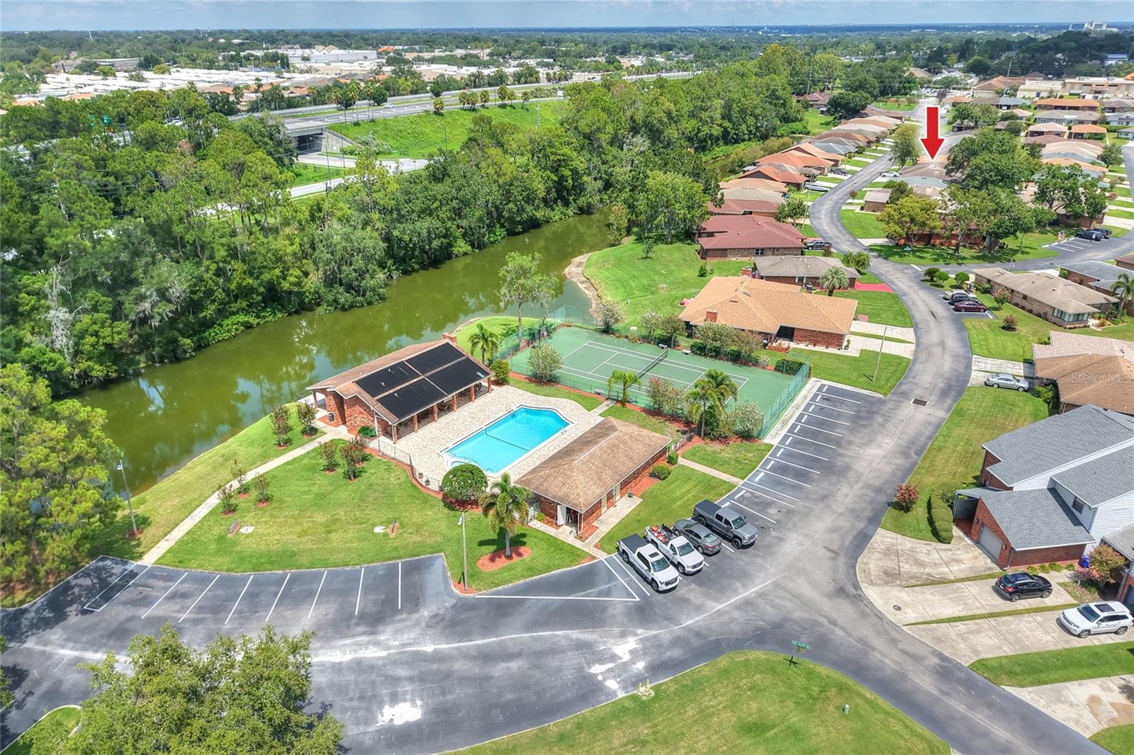 Image 44 of 46 For 462 Lake Carolyn Circle