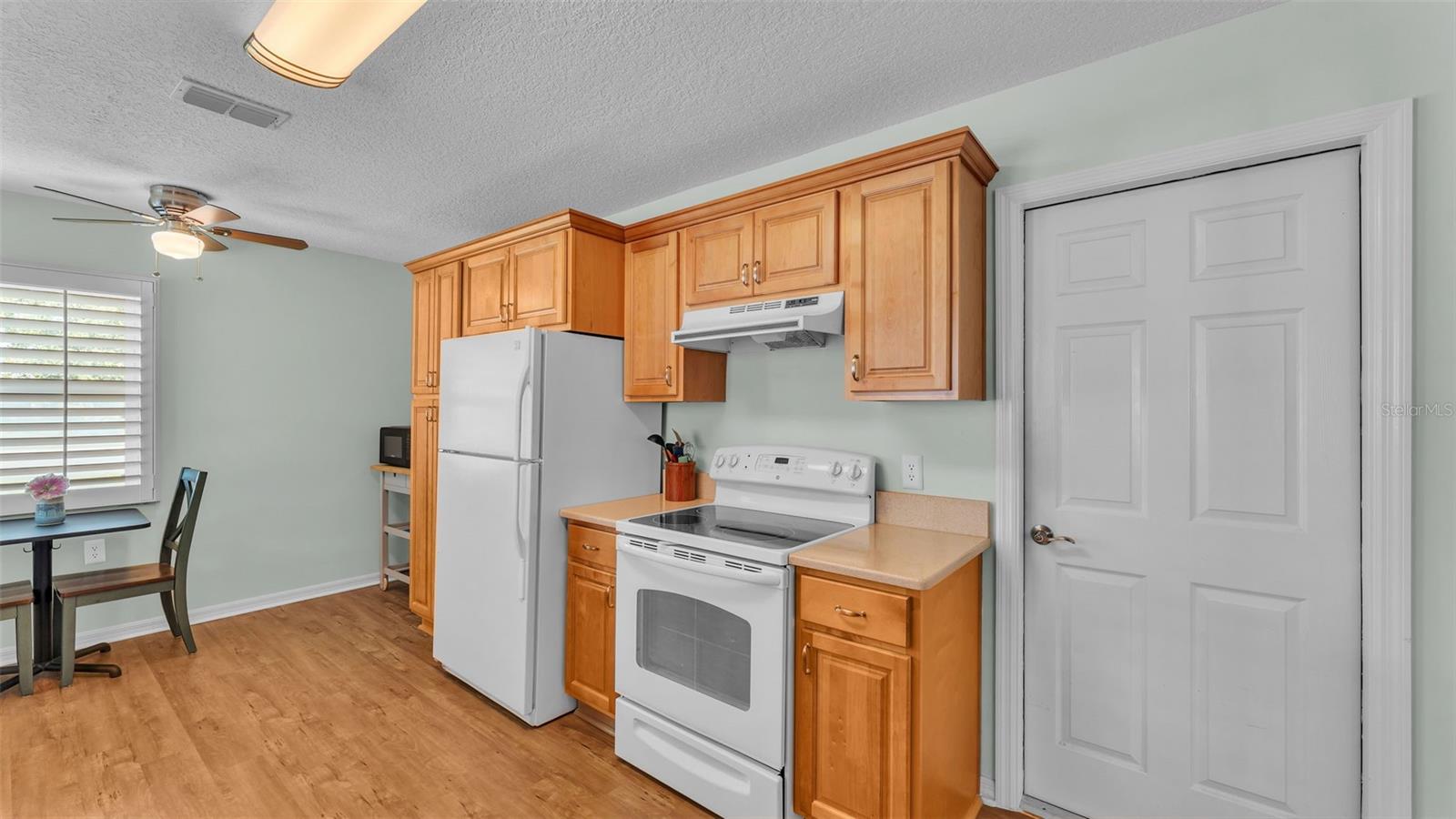 Image 12 of 56 For 6110 Sandpipers Drive