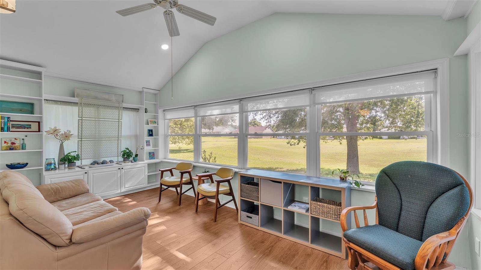 Image 17 of 56 For 6110 Sandpipers Drive