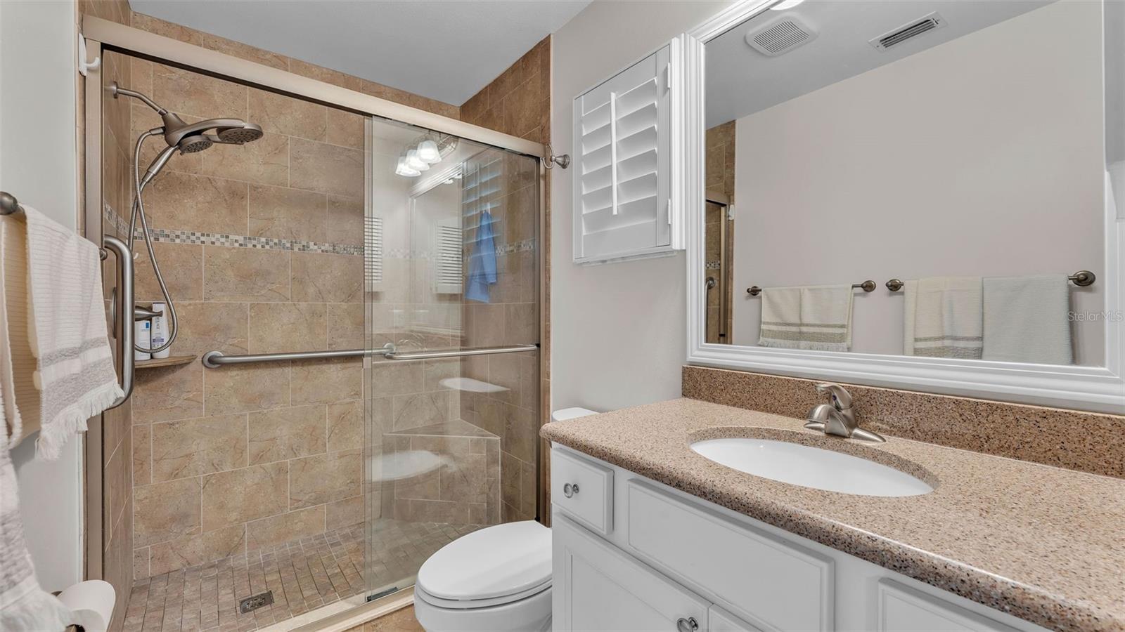 Image 24 of 56 For 6110 Sandpipers Drive