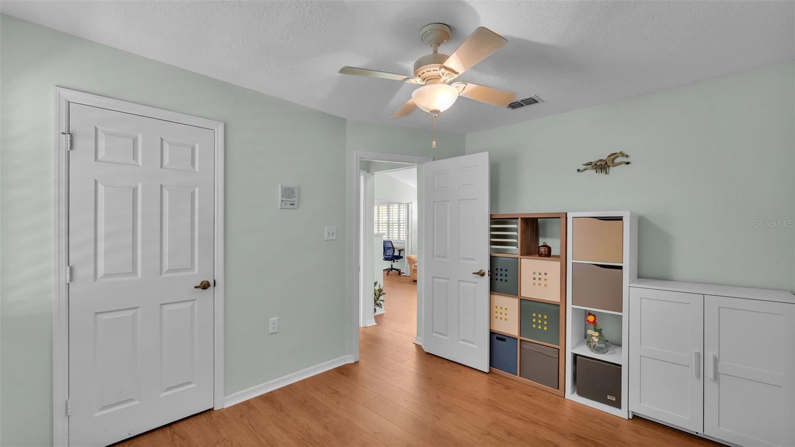 Image 26 of 56 For 6110 Sandpipers Drive