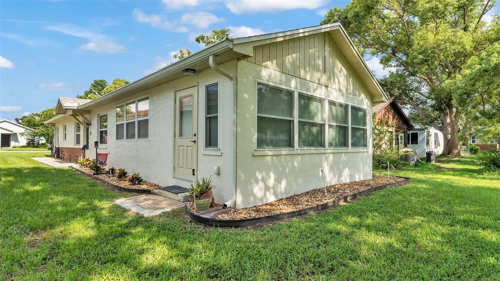 Image 32 of 56 For 6110 Sandpipers Drive