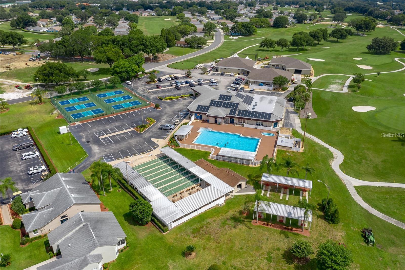 Image 4 of 56 For 6110 Sandpipers Drive