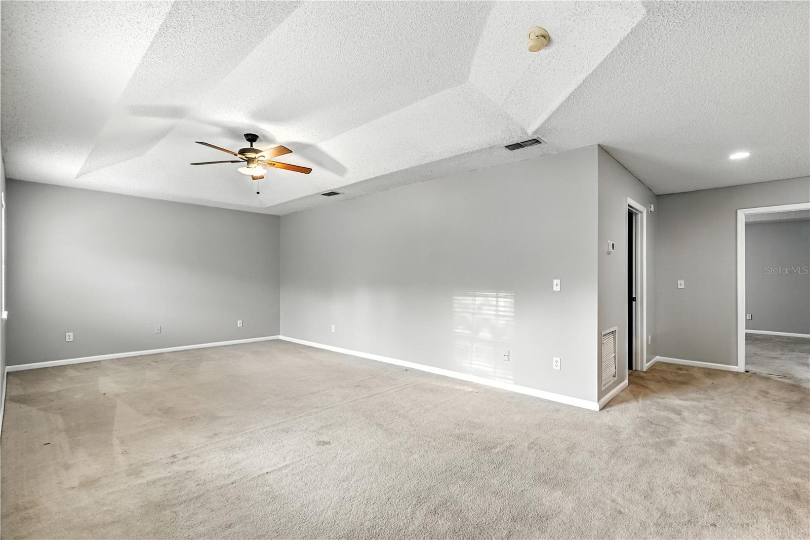 Image 38 of 73 For 8603 Longford Drive
