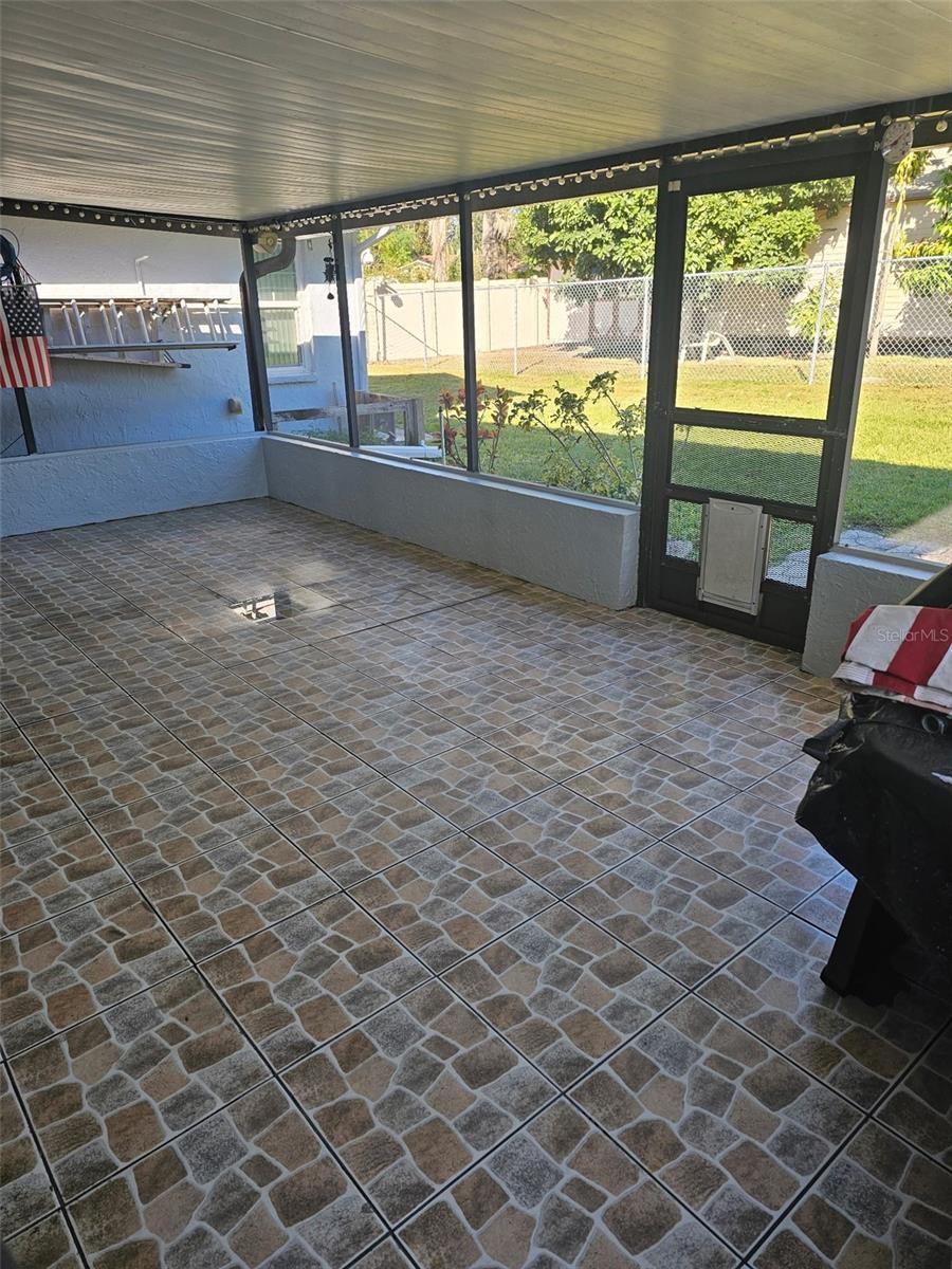 Image 10 of 26 For 6242 Christina Groves Circle W