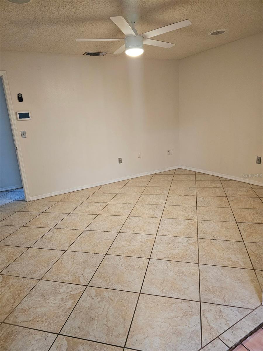 Image 21 of 26 For 6242 Christina Groves Circle W