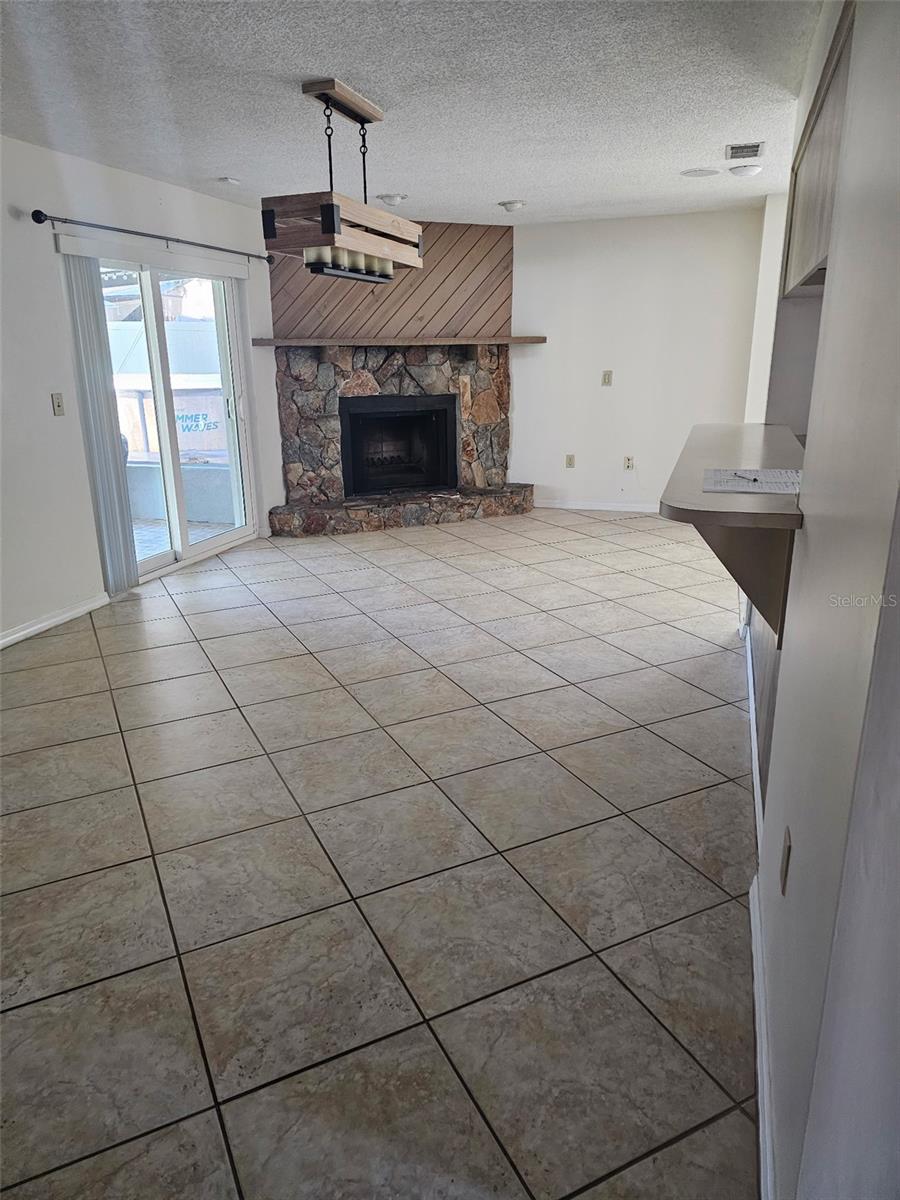 Image 6 of 26 For 6242 Christina Groves Circle W