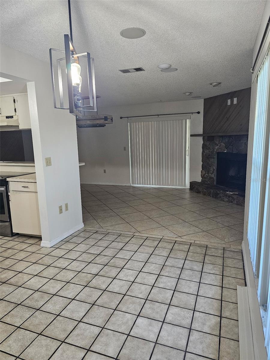 Image 7 of 26 For 6242 Christina Groves Circle W