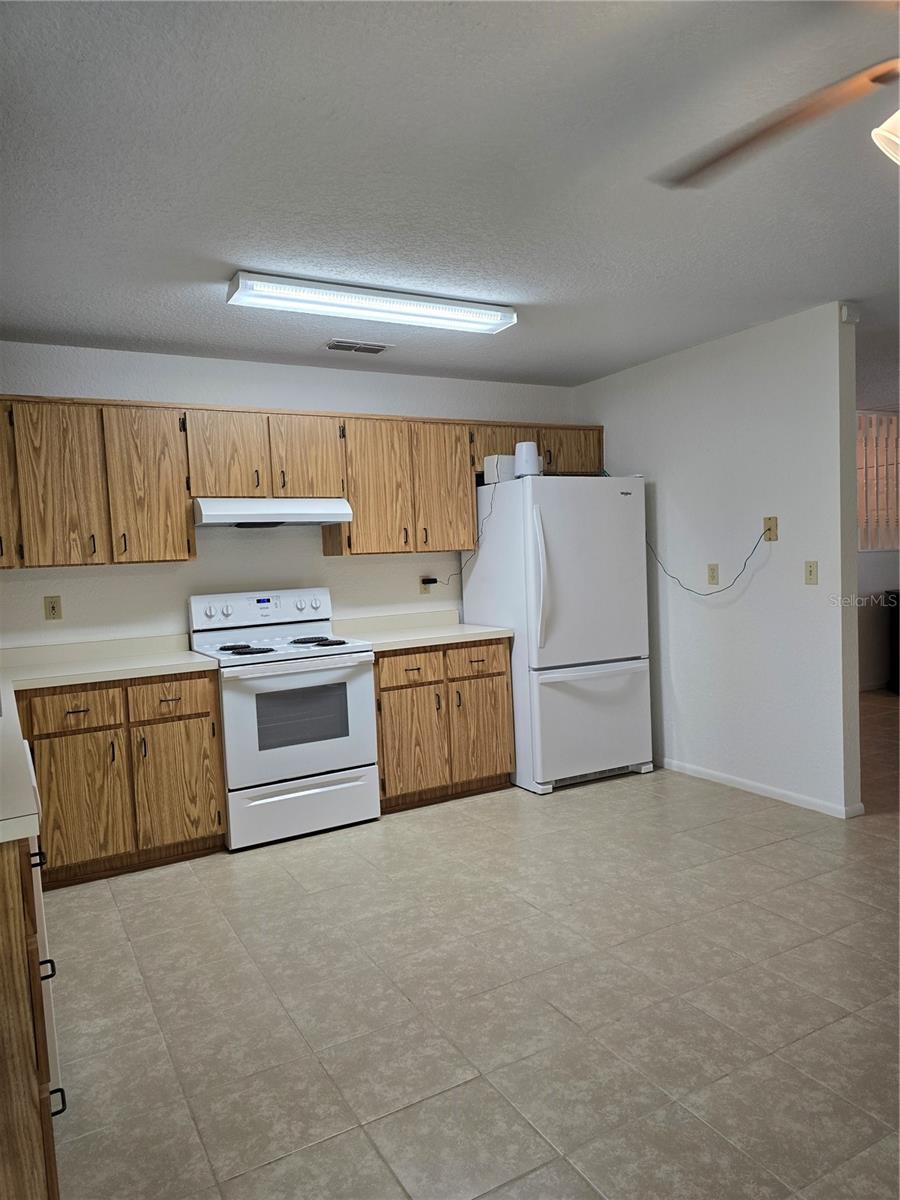 Image 38 of 44 For 4796 Cr 688  