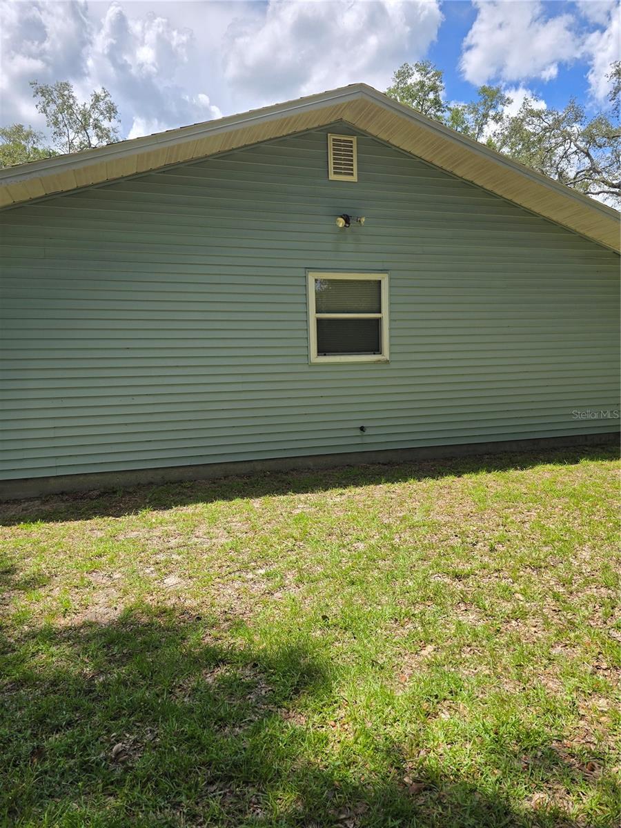 Image 5 of 44 For 4796 Cr 688  