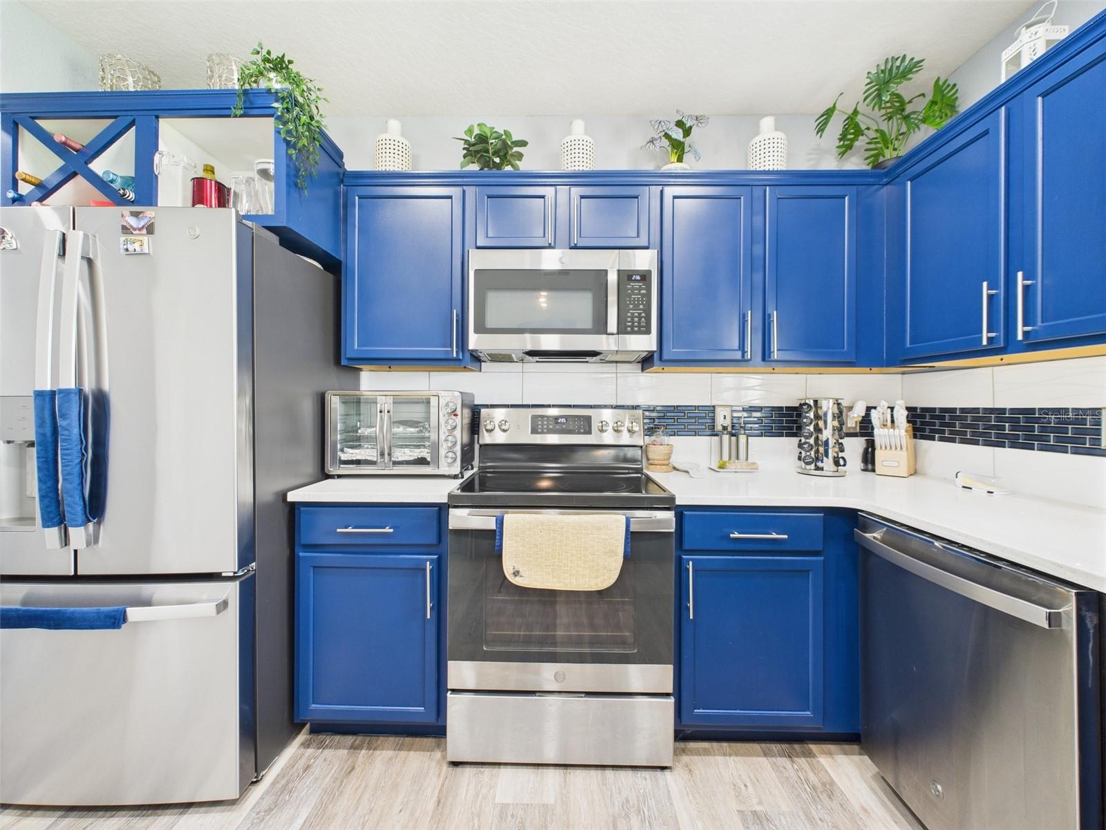 Image 3 of 45 For 567 Eagle Landing Boulevard