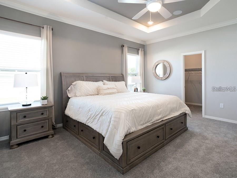 Listing photo id 11 for 1456 Fleur Drive