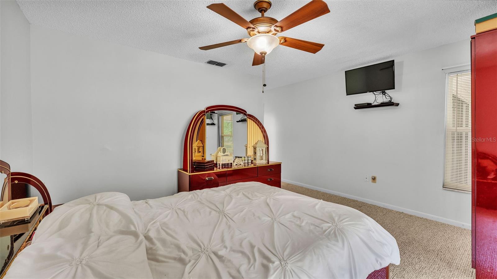 Image 31 of 48 For 5225 Imperial Lakes Boulevard 16