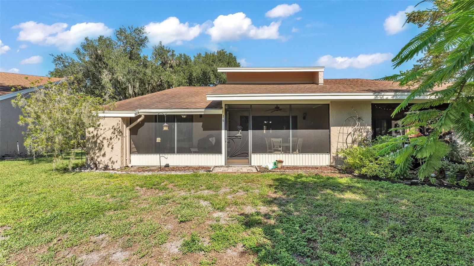 Image 5 of 48 For 5225 Imperial Lakes Boulevard 16