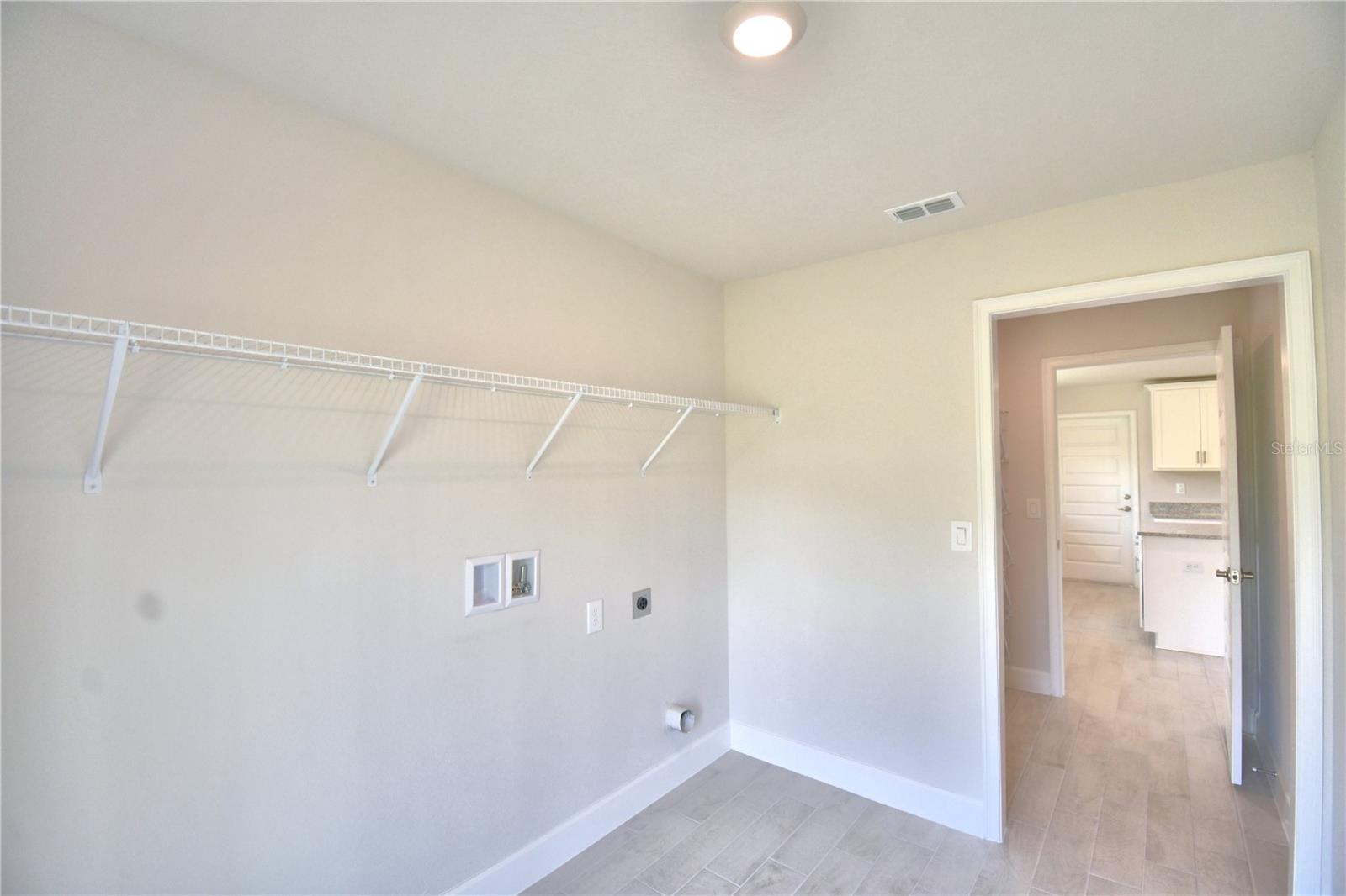 Image 33 of 95 For 5214 Tennessee Ridge Court