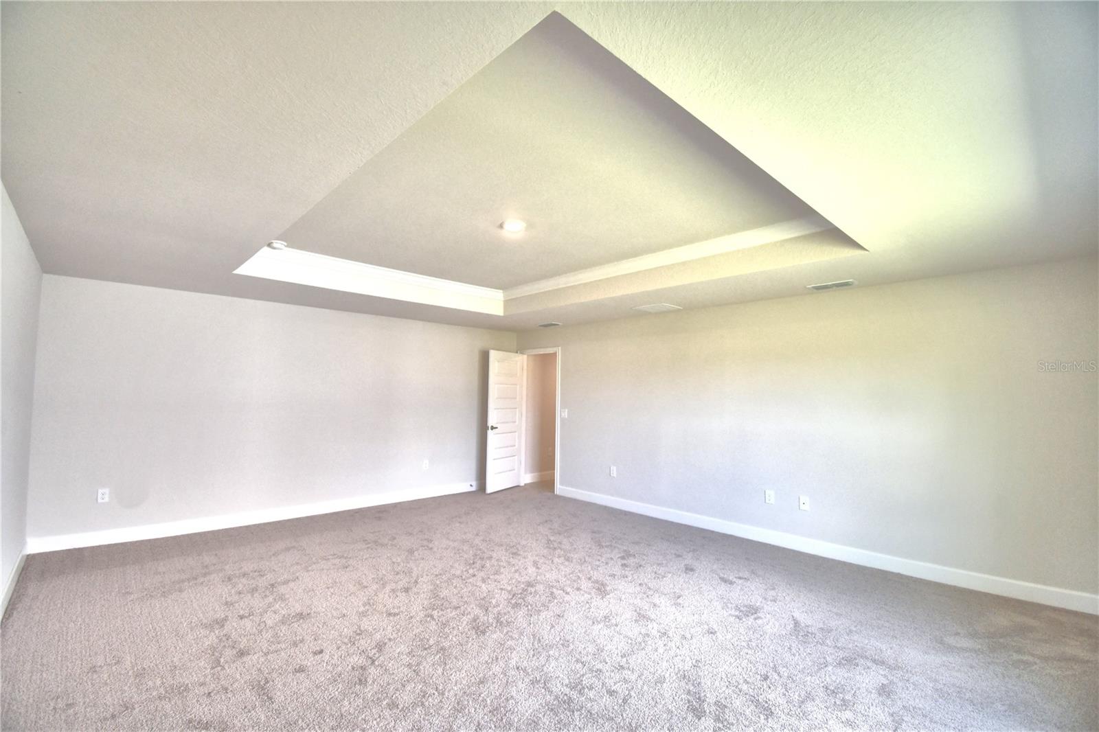 Image 39 of 95 For 5214 Tennessee Ridge Court