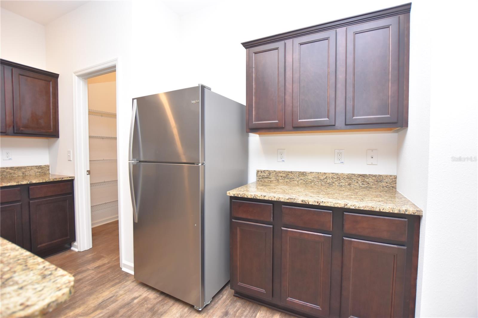 Image 8 of 45 For 4932 St James Street