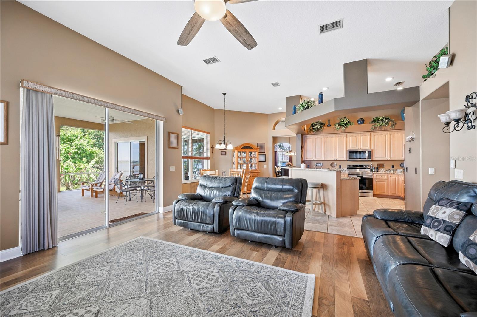 Image 14 of 60 For 102 Bayberry Drive