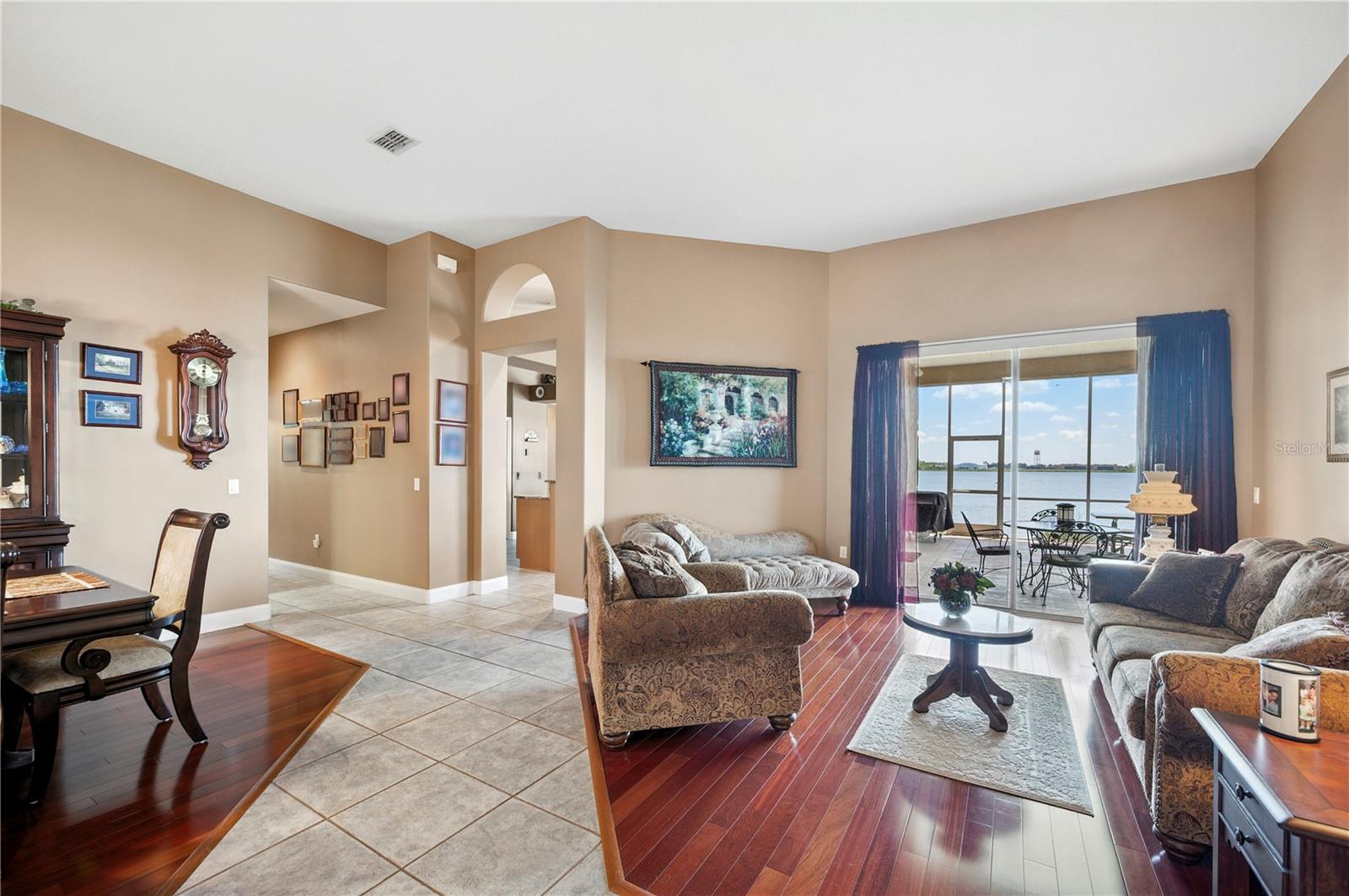Image 7 of 60 For 102 Bayberry Drive
