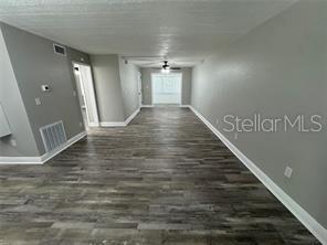 Image 2 of 9 For 220 Idlewood Avenue 207