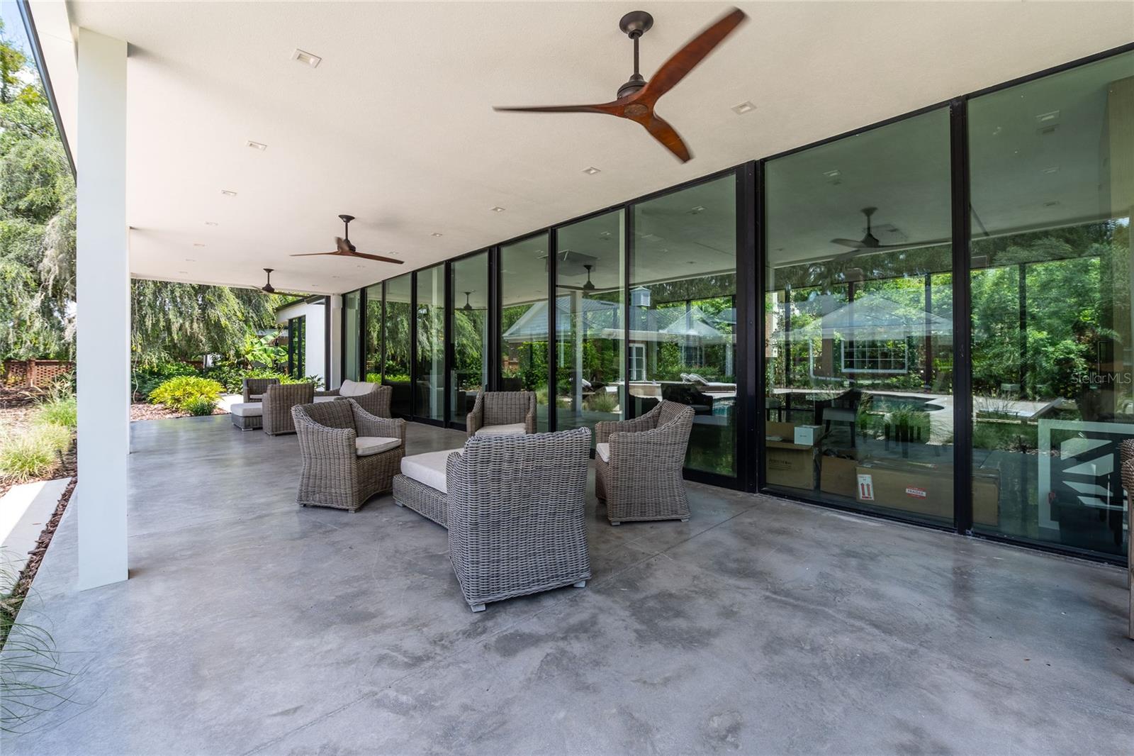 Image 62 of 99 For 369 Lake Hollingsworth Drive