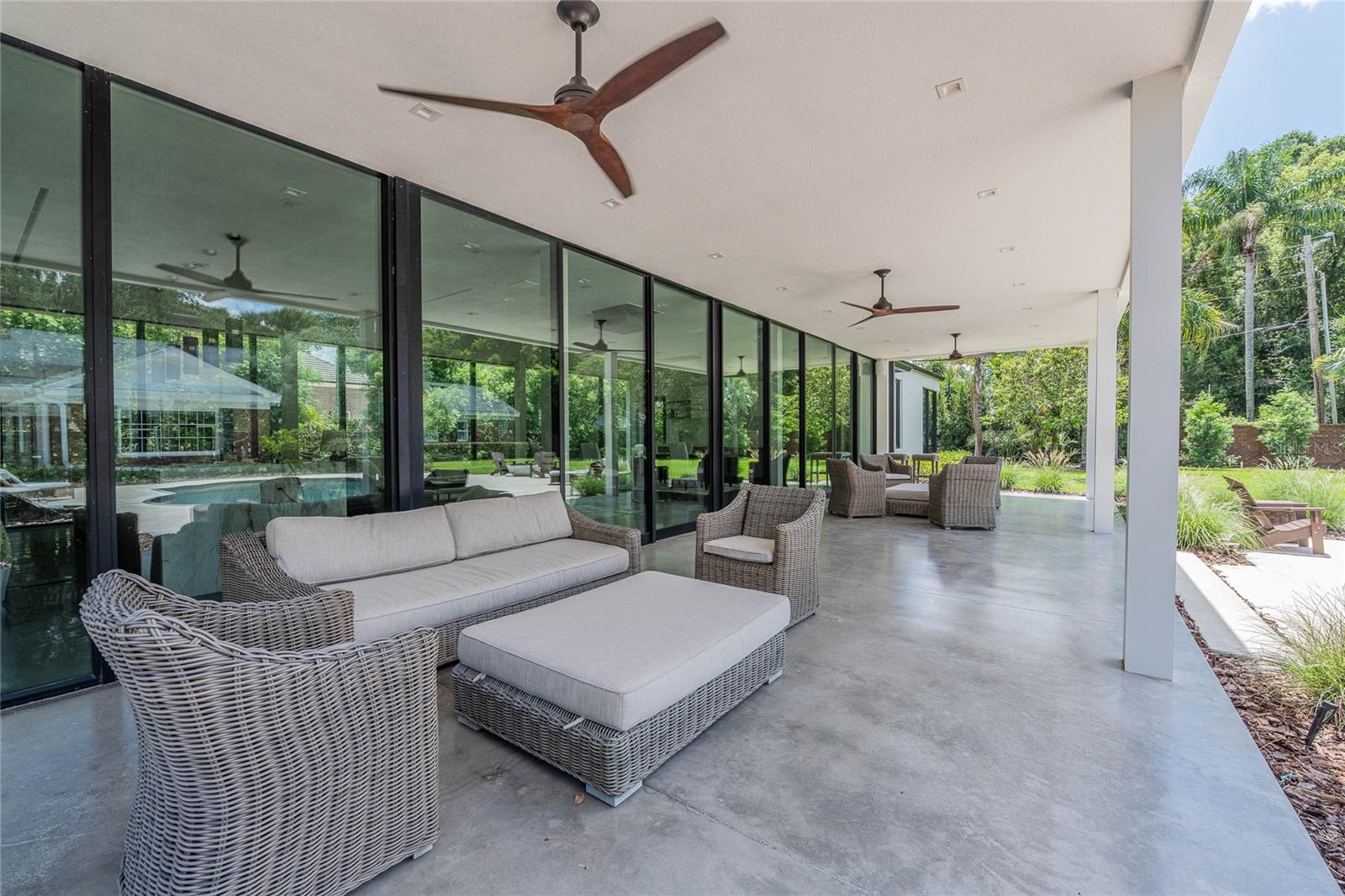 Image 64 of 99 For 369 Lake Hollingsworth Drive