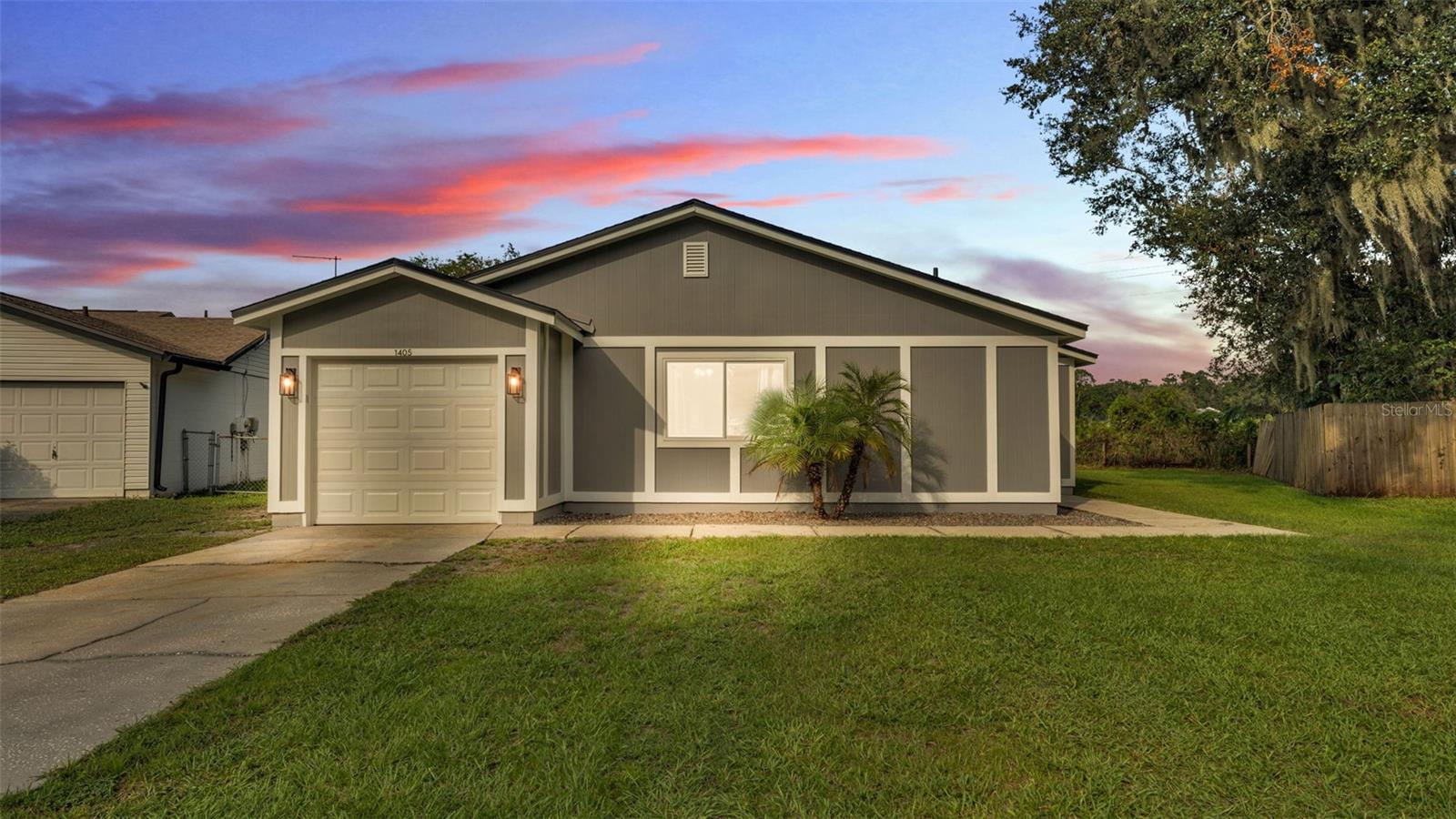 Details for 1405 Periwinkle Court, LAKELAND, FL 33811
