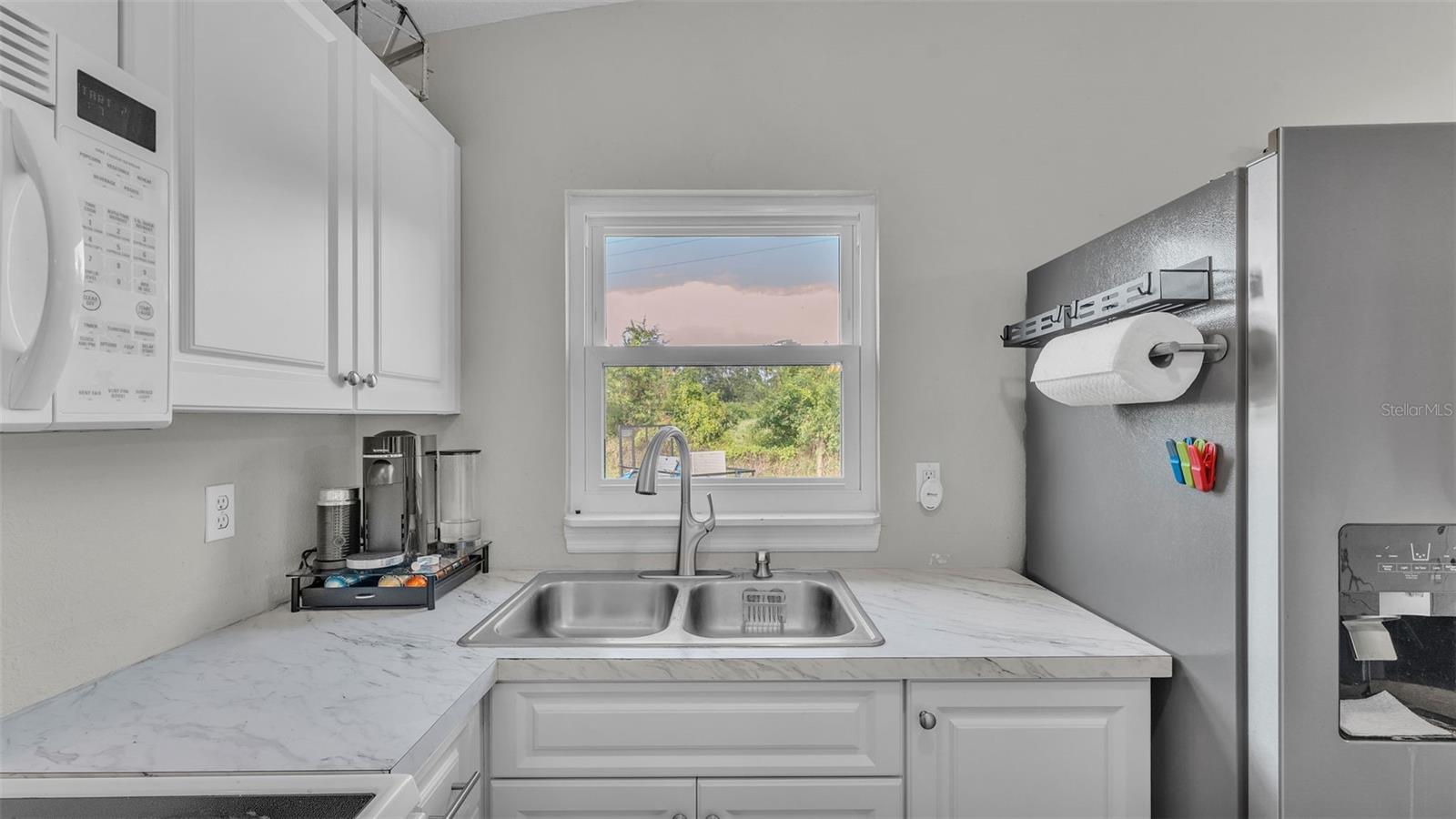 Image 15 of 37 For 1405 Periwinkle Court